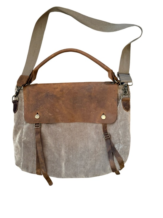 Street Level Other - Street Level Men's large tan corduroy & brown Leather Messenger crossbody Bag